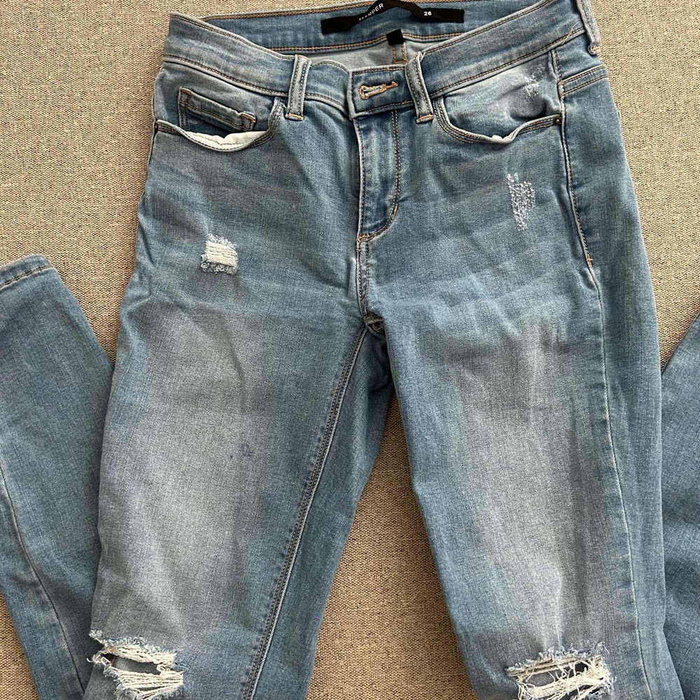 Francesca’s Jeans - Picture 2 of 4